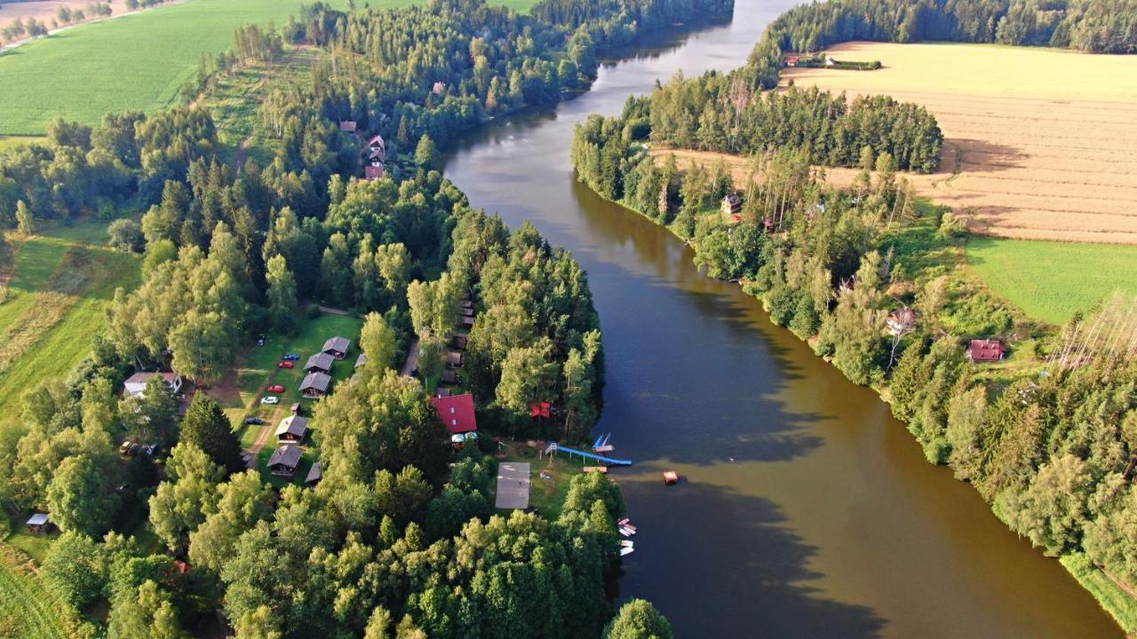 Autokemp Komornik Kunžak Exterior foto